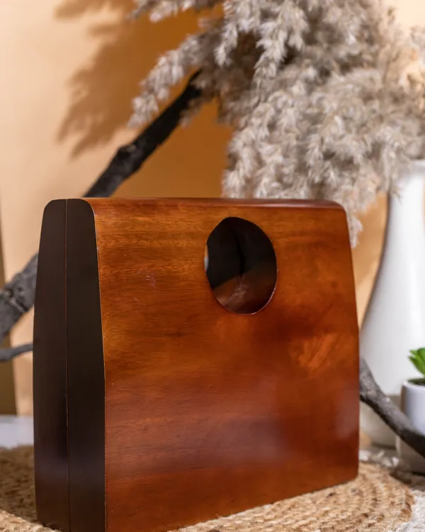 Solstice_Wooden_Hand_Clutch